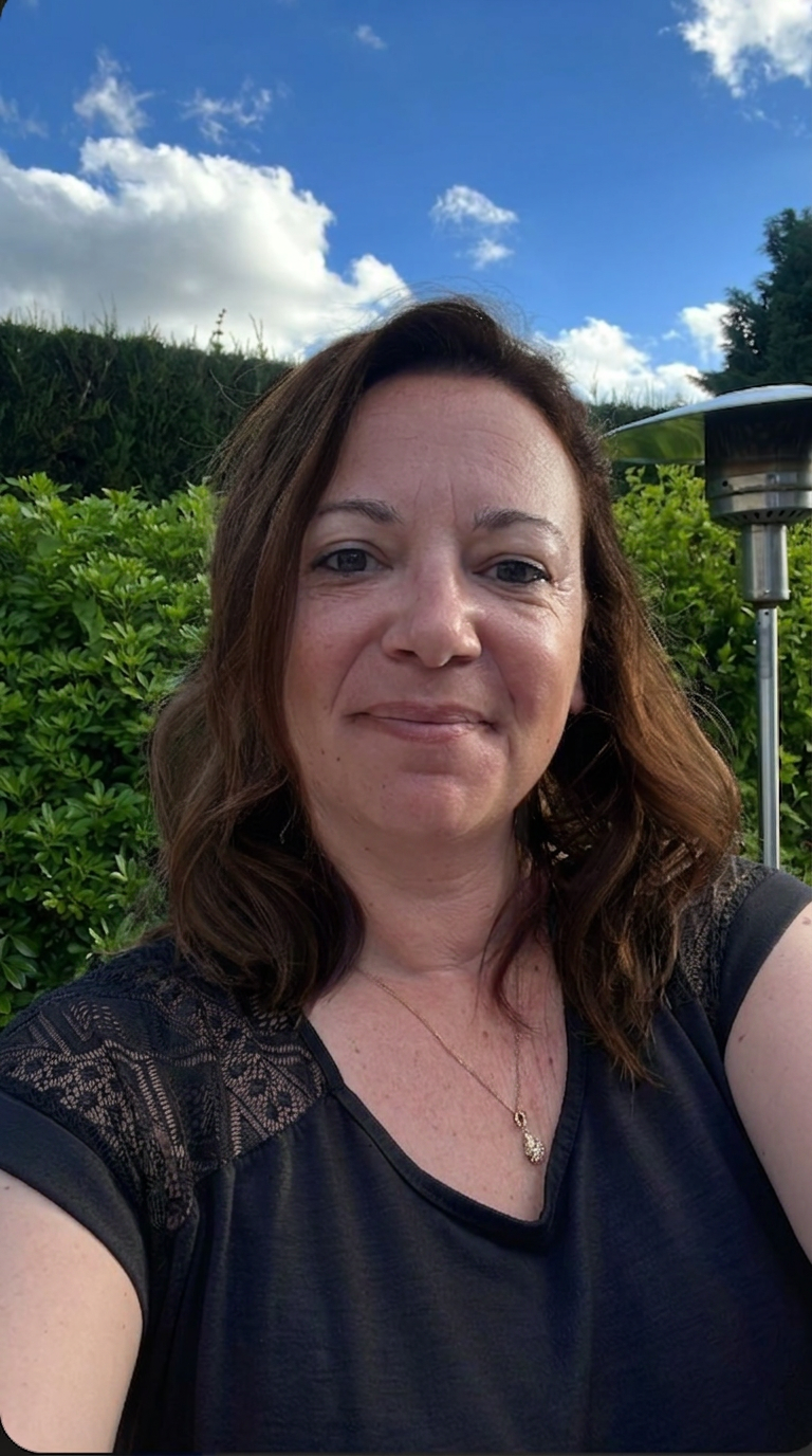 <em>Tamara L.</em>